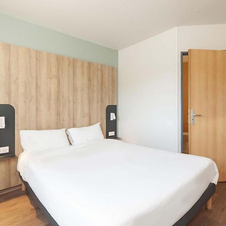 B&B Hotel Pau Лескар Экстерьер фото