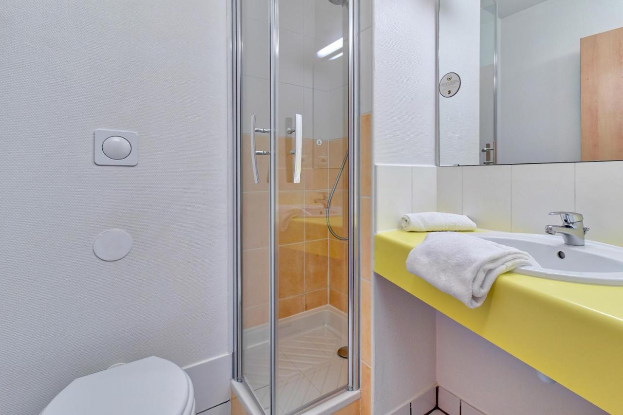 B&B Hotel Pau Лескар Экстерьер фото