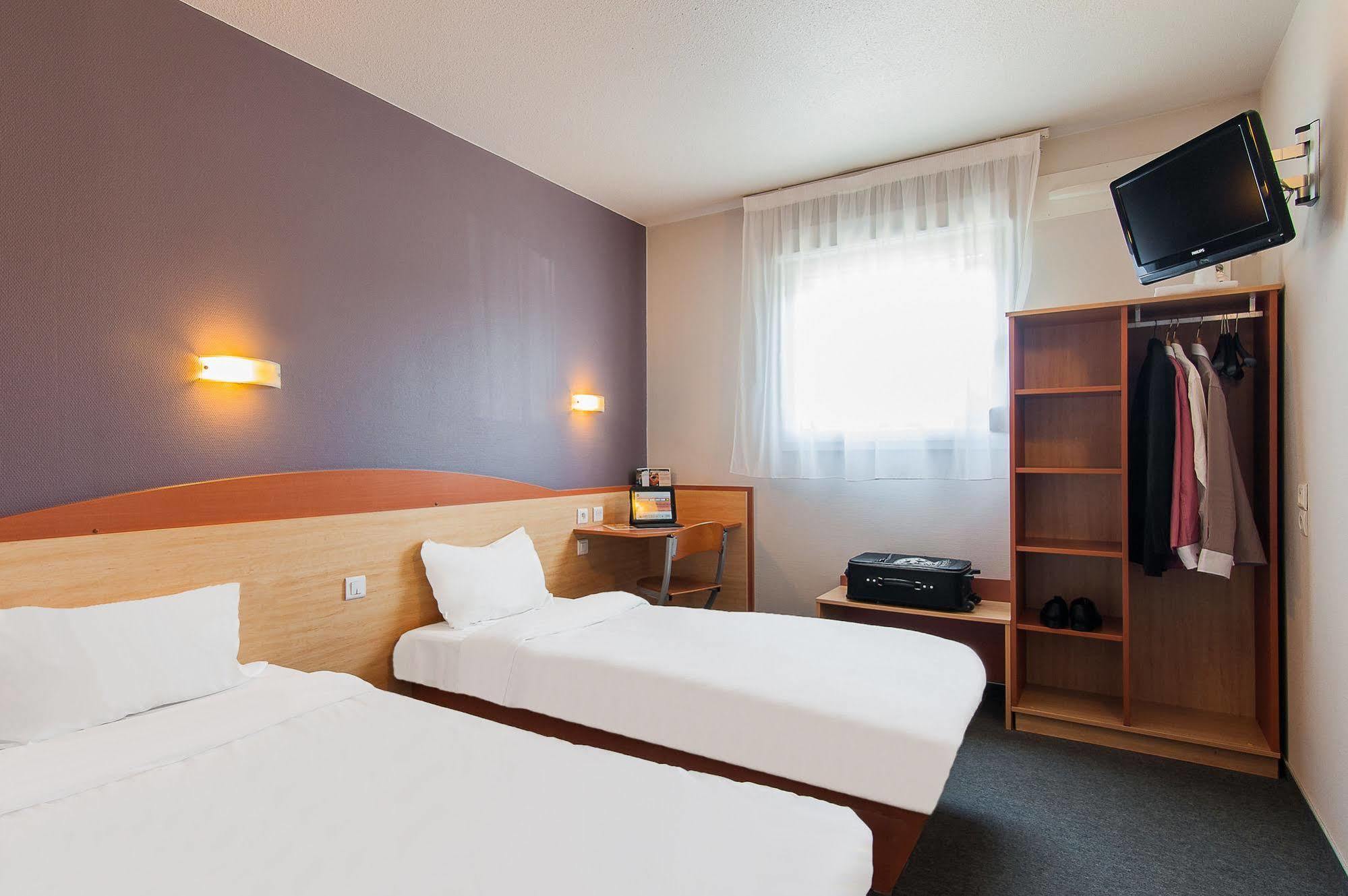B&B Hotel Pau Лескар Экстерьер фото