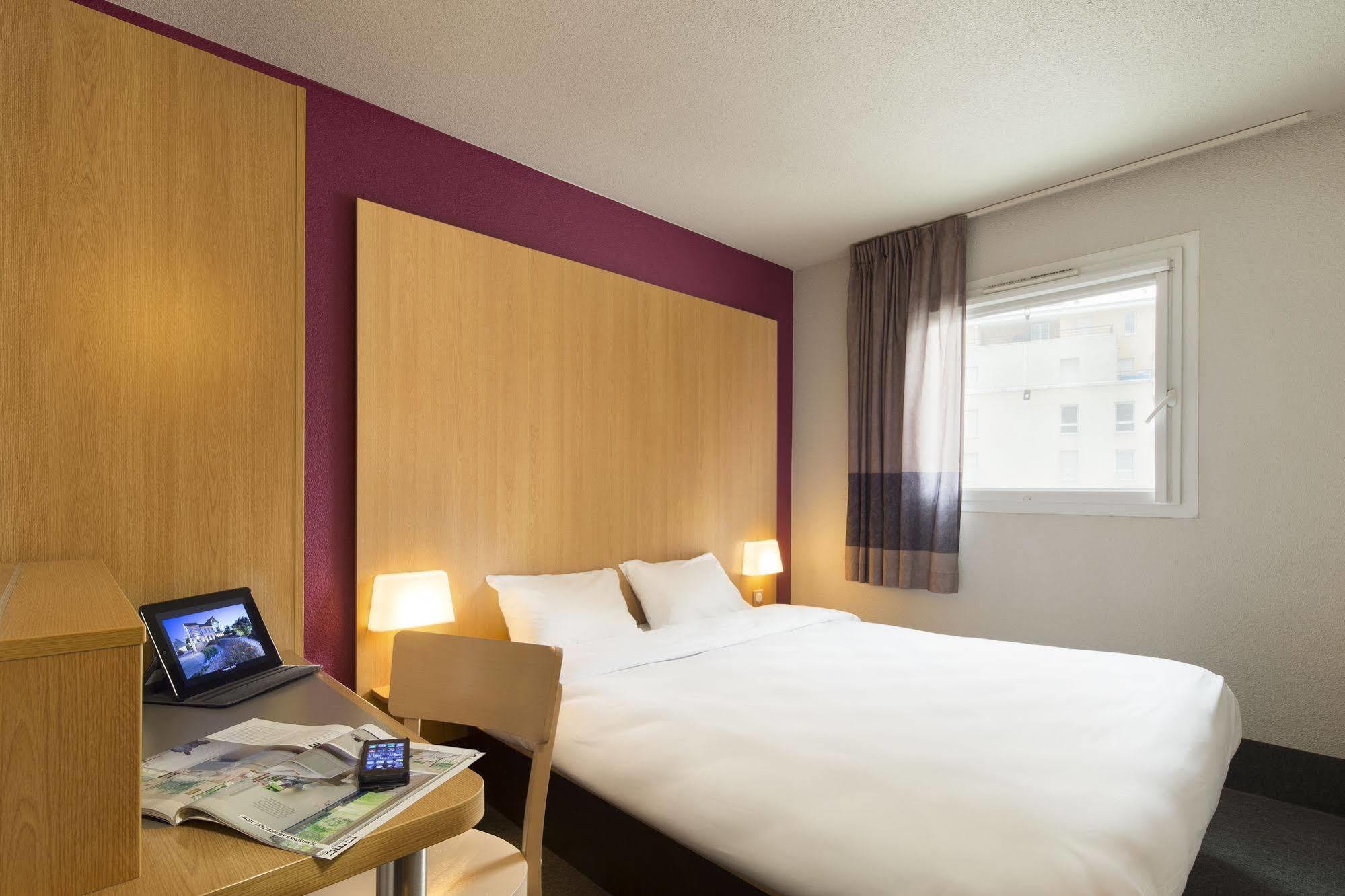 B&B Hotel Pau Лескар Экстерьер фото