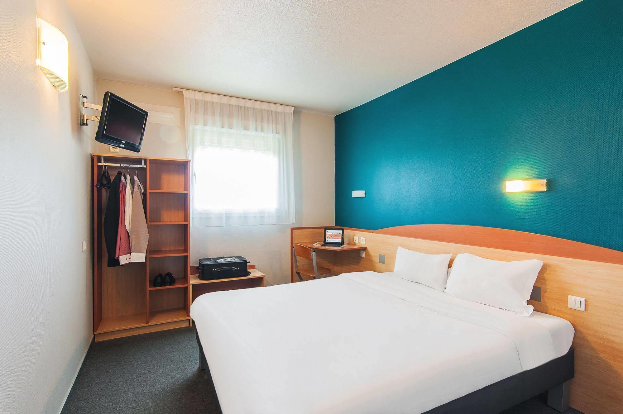B&B Hotel Pau Лескар Экстерьер фото